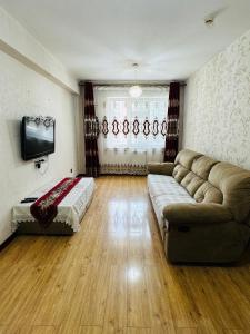 אזור ישיבה ב-Bayanmongol Residnence -2 bedrooms, 1-living room apartment