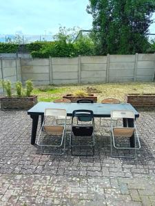 Фотография из галереи Le Gîte du bonheur в Бове +5 фотографий