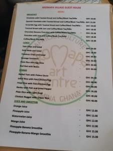 menu dla restauracji z sercem w obiekcie Akomapa Village w mieście Elmina