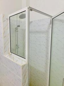 Koupelna v ubytování Maison calme avec piscine à Saly