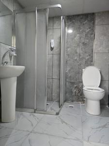 Koupelna v ubytování Uyu Room Uşak Otel