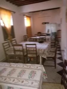 Restoranas ar kita vieta pavalgyti apgyvendinimo įstaigoje Bahari Guest House