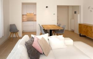 Χώρος καθιστικού στο 2 Bedroom Amazing Apartment In Oostende +11 φωτογραφίες