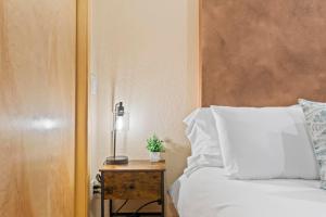 Gallery image of European Village King Suite Retreat: Unwind, Explore, Beach, Work! in Palm Coast