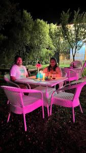 Mynd úr myndasafni af Boho Grove Cafe & Stay, Tirthan Valley í Banjār