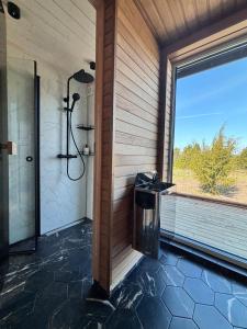 Fotografie z fotogalerie ubytování Sadama Willa with private mini SPA v destinaci Heltermaa