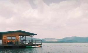 Φυσικό τοπίο κοντά σε αυτό το κάμπινγκ