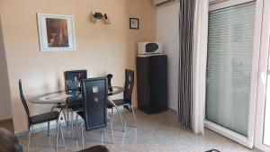 TV a/nebo společenská místnost v ubytování Casita Amigo