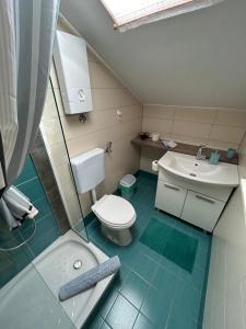 Vannituba majutusasutuses Guesthouse Fjaka