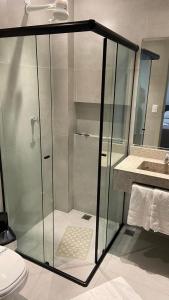 Phòng tắm tại Britto Hotel