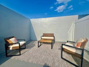Gallery image of Spacious Convenient 2/2, Perfect for Groups in WPB in West Palm Beach