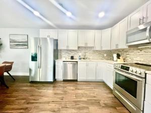 Gallery image of Spacious Convenient 2/2, Perfect for Groups in WPB in West Palm Beach