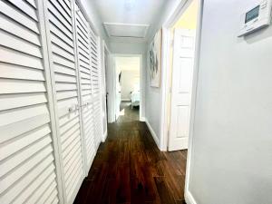 Gallery image of Spacious Convenient 2/2, Perfect for Groups in WPB in West Palm Beach