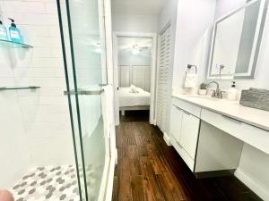 Gallery image of Spacious Convenient 2/2, Perfect for Groups in WPB in West Palm Beach