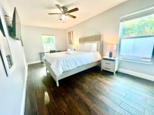 Gallery image of Spacious Convenient 2/2, Perfect for Groups in WPB in West Palm Beach