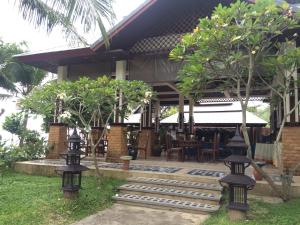 Ein Garten an der Unterkunft Salad Buri Resort- SHA Extra Plus