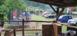 Fotografie z fotogalerie ubytování AUTO KAMP DRINA v destinaci Crnča