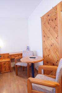 Istumisnurk majutusasutuses Hotel Schiffahrt