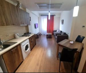 Kuchyň nebo kuchyňský kout v ubytování Akhalkalaki Guest house Malparido