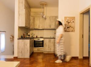 Gambar di galeri bagi Summer House Collection - A Secluded Getaway di Perissa +25 gambar