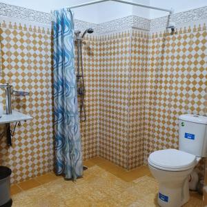 Ванна кімната в Golf Stinia hôtel & Spa