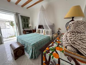 A bed or beds in a room at Hotel Lisca Bianca
