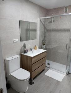Łazienka w obiekcie Apartamento Ronda 4 - Los Boliches