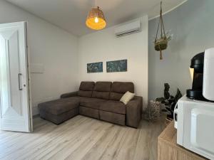 Posedenie v ubytovaní Villa Elemiri