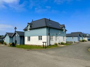 Το κτήριο όπου στεγάζεται  η παραθεριστική κατοικία