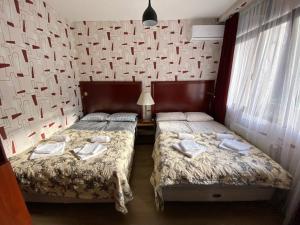 Lova arba lovos apgyvendinimo įstaigoje Tbilisi Tales
