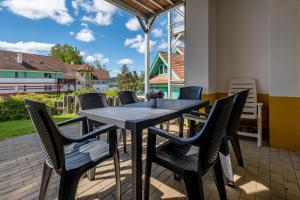 Balkón nebo terasa v ubytování Apartment Riviera 500-15 Lipno Home