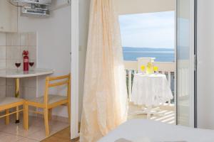 Γενική θέα στη θάλασσα ή θέα στη θάλασσα από  αυτό το διαμέρισμα