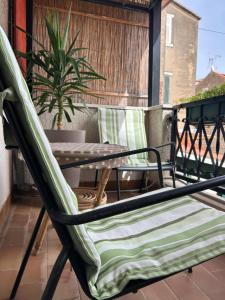 Rõdu või terrass majutusasutuses Guesthouse Fjaka
