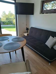 Istumisnurk majutusasutuses Pokoje w Bytowie