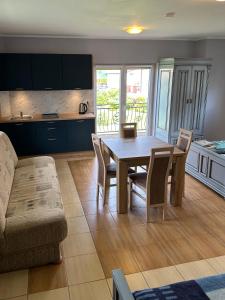 Kuchyň nebo kuchyňský kout v ubytování Dom Gościnny Zenit