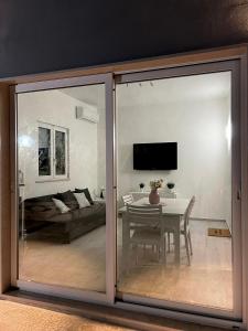 A television and/or entertainment centre at Villa Rita