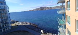 Fotografie z fotogalerie ubytování Panoramisk leilighet nær flyplass 2 v destinaci Bodø