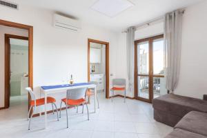 Posezení v ubytování [Tirso Home] Casa in centro Free parking & Wifi