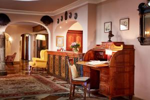 Posedenie v ubytovaní Relais & Châteaux Hotel Tennerhof