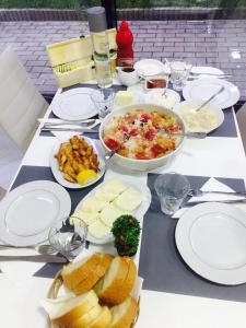 Cibo presso l'hotel o nelle vicinanze