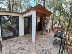 Balkón nebo terasa v ubytování Cabaña "Alexa", en el corazón del bosque de Mazamitla