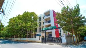 Το κτήριο όπου στεγάζεται  το ξενοδοχείο +6 φωτογραφίες