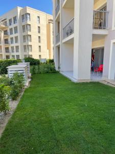 Fotografie z fotogalerie ubytování Ground chalet 2 bedrooms marina 2 marassi Direct to swimming pool v destinaci El Alamein + 3 fotografie