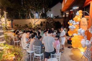 Hosté ubytování OrangeBlue villa near Beach Pool free Vung Tau Vietnam + 37 fotografií