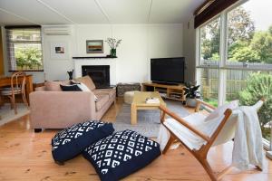 Μια τηλεόραση ή/και κέντρο ψυχαγωγίας στο Somers Beach Retreat