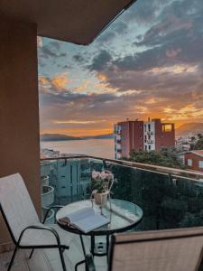 En balkon eller terrasse på Vanja apartment Przno