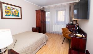 Televisyen dan/atau pusat hiburan di Hotel Legend