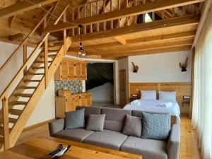 Ruang duduk di Machakhela Inn - Resort and Winery