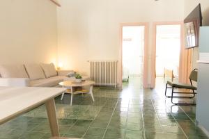 TV a/nebo společenská místnost v ubytování RaíZes 22 - Apartamento 4