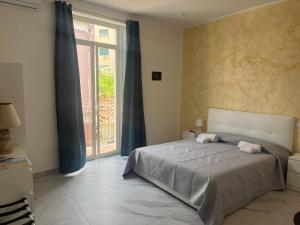 Ένα ή περισσότερα κρεβάτια σε δωμάτιο στο Stone House 2 +31 φωτογραφίες